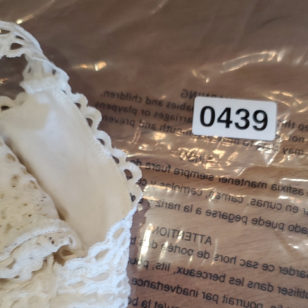 Romantic Coquette Aerie Lace Bralette in Ivory White Sz M - Picture 9 of 9